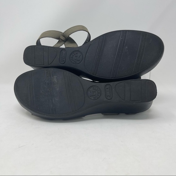 Mephisto Leather Wedge Tan Sandals Womens Size 40/ 10 - Picture 9 of 13